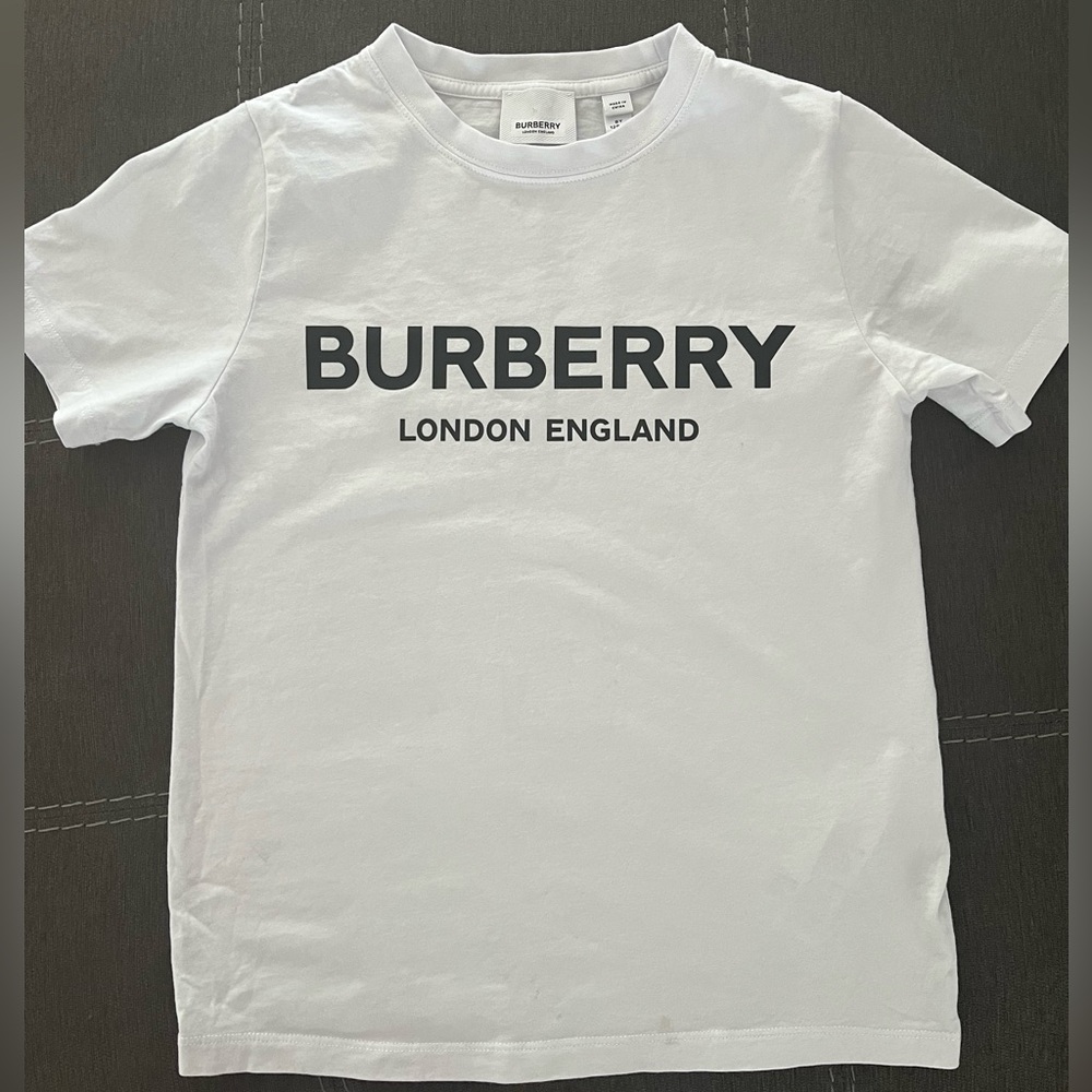 Kids Burberry shirt size 8Y